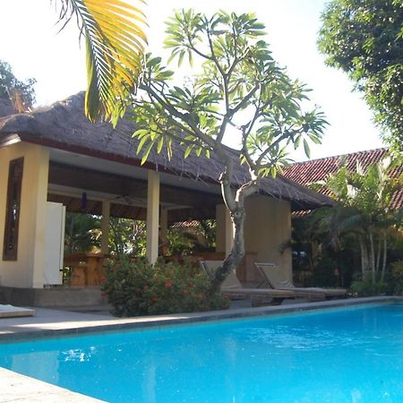 Star East Bungalows Amed  Exterior photo